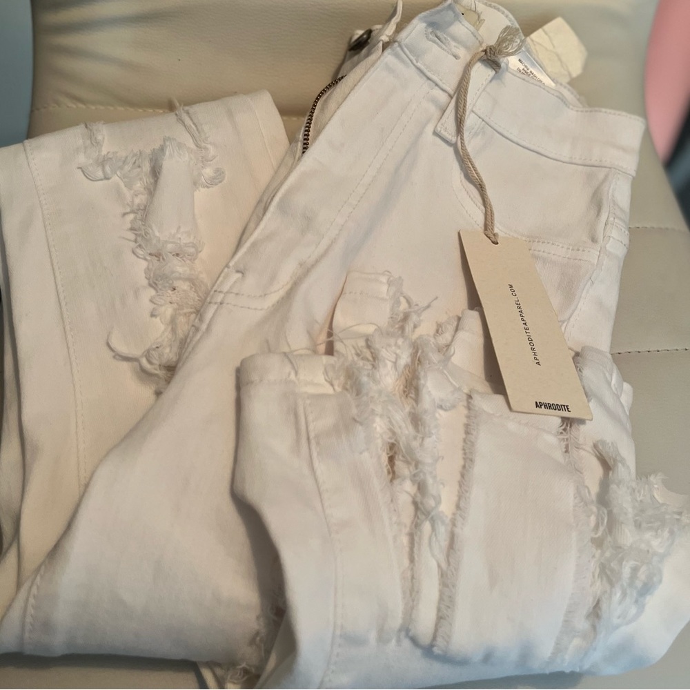 Distressed Bootcut jeans